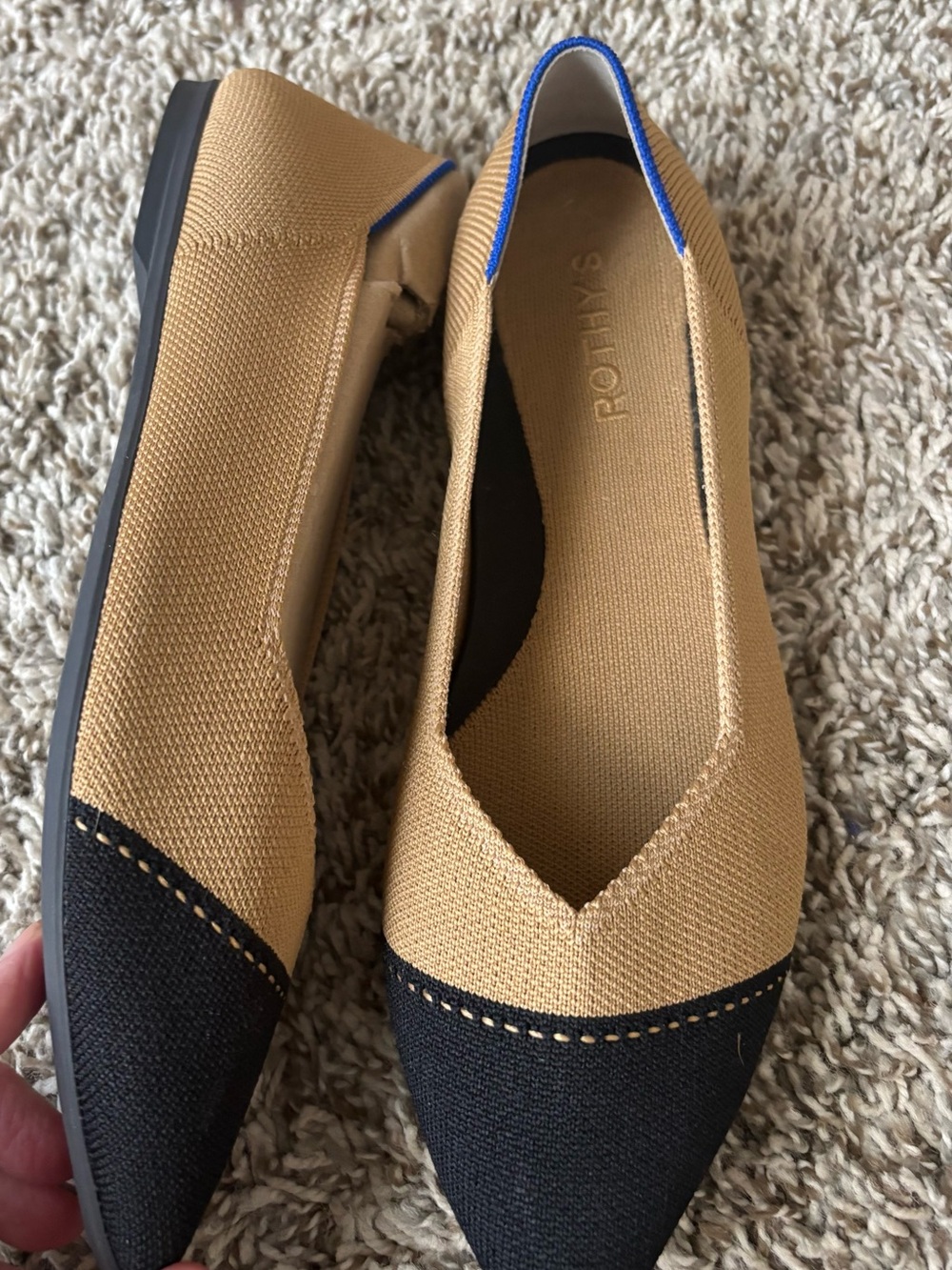 Rothy's Two-Tone Pointed Flats — Tan Upper with Black Cap nwot 9.5